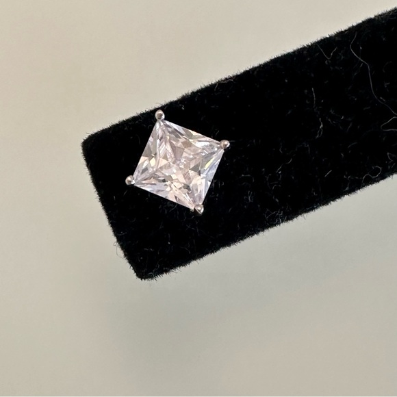 .925 Silver & Princess Cut Cubic Zirconia Stud Earring - Picture 6 of 11